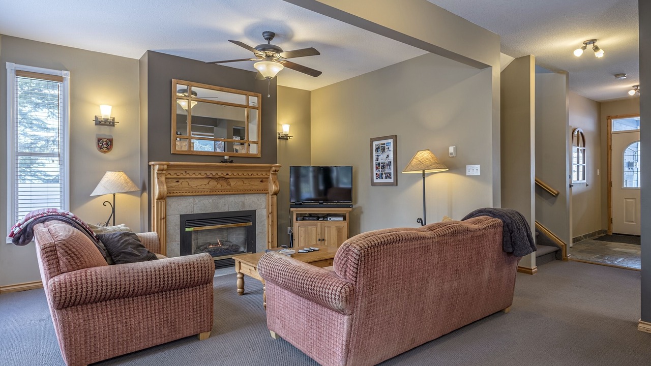 Photo of Livingroom in Silver Star Mountain