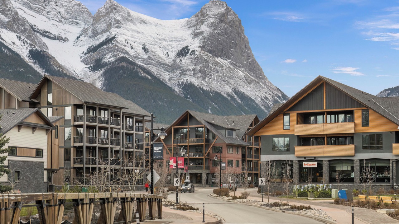 Photo of Others in Canmore