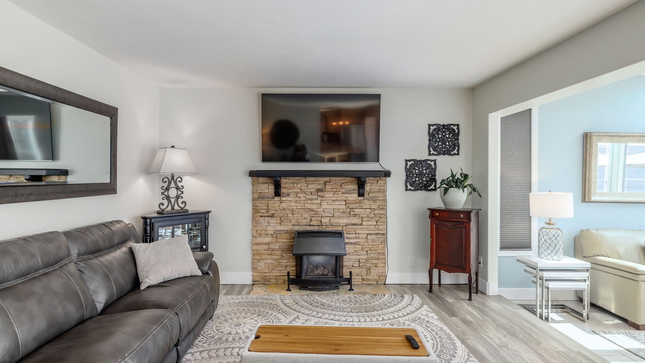 Photo of Livingroom in Central Okanagan