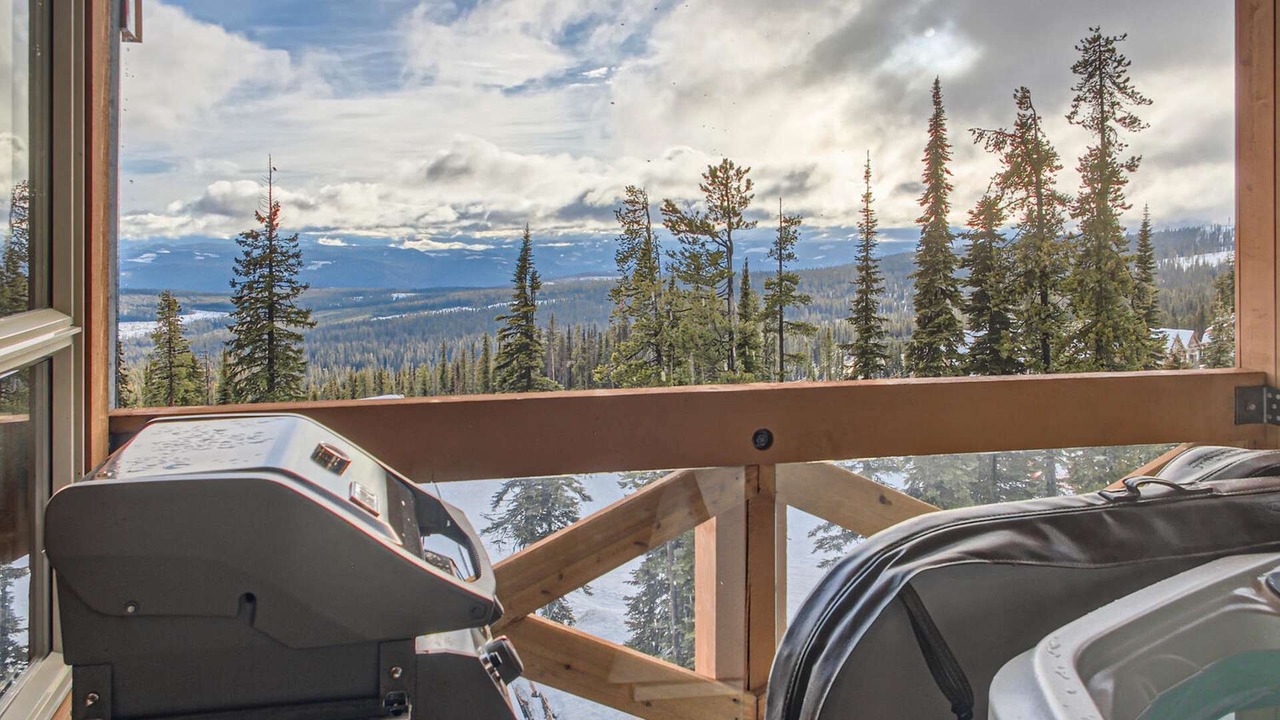 Photo of Others in Big White Ski Resort