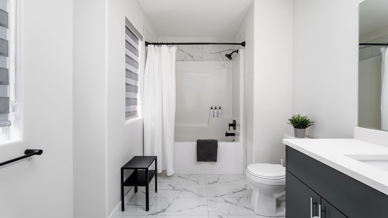 Photo of Bathroom in North Central Edmonton