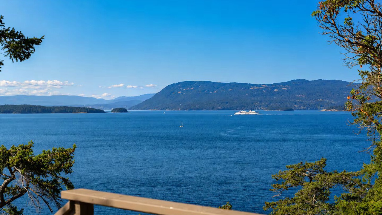 Photo of Others in Pender Island