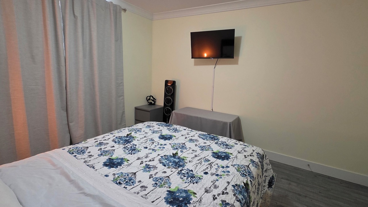 Photo of Bedroom in South Newton