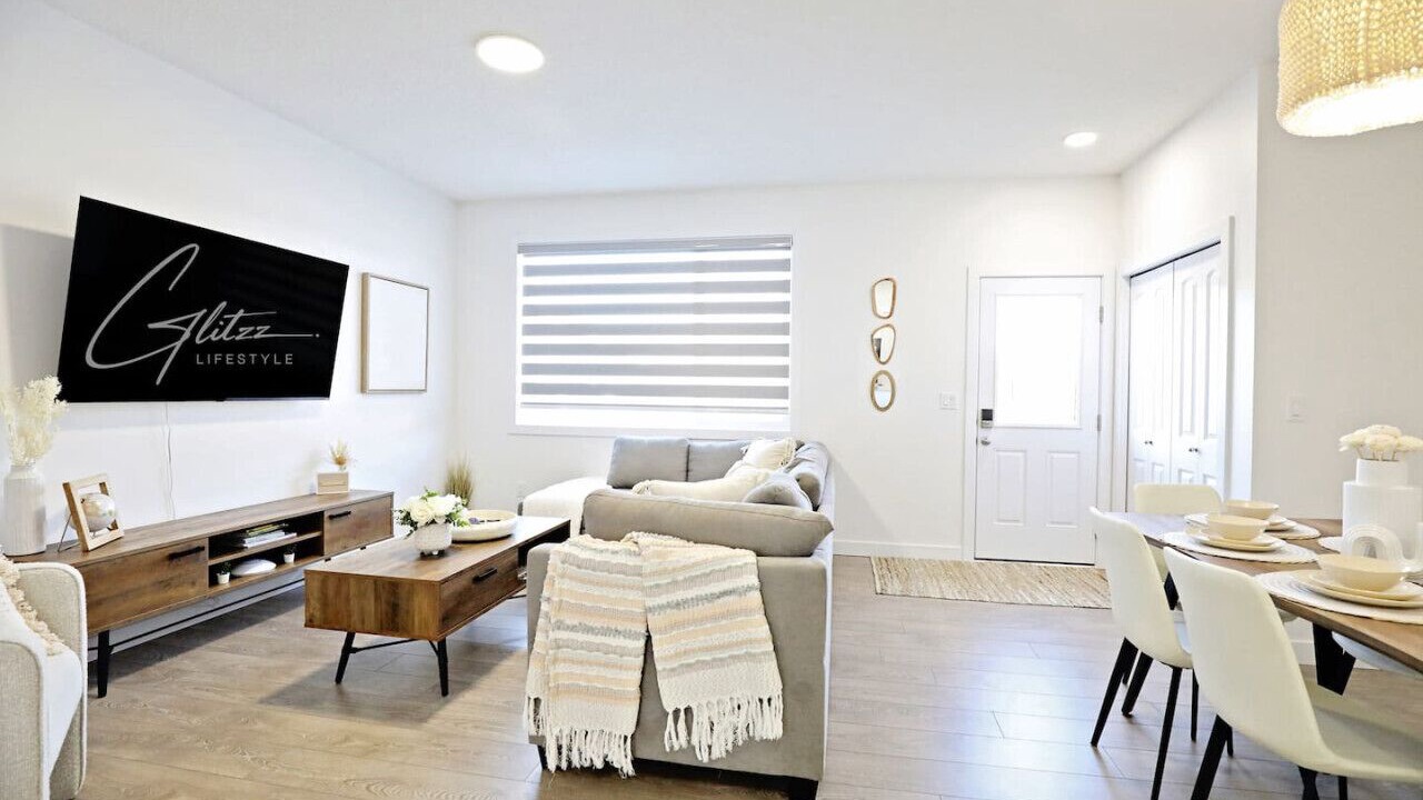 Photo of Livingroom in Northwest Edmonton