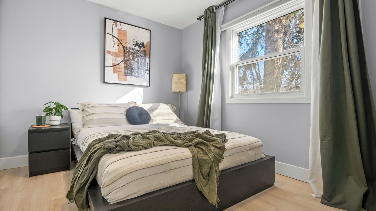 Photo of Bedroom in Northwest Calgary