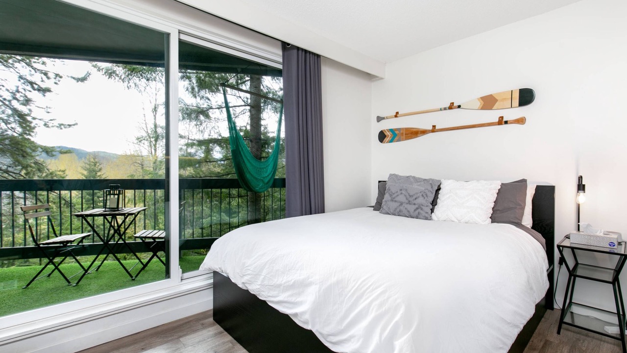 Photo of Bedroom in Whistler Creekside
