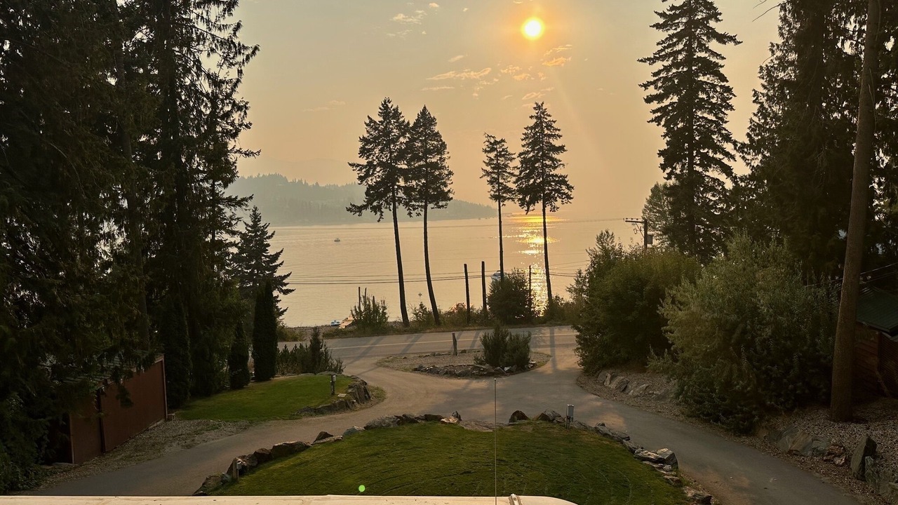 Photo of Others in Blind Bay