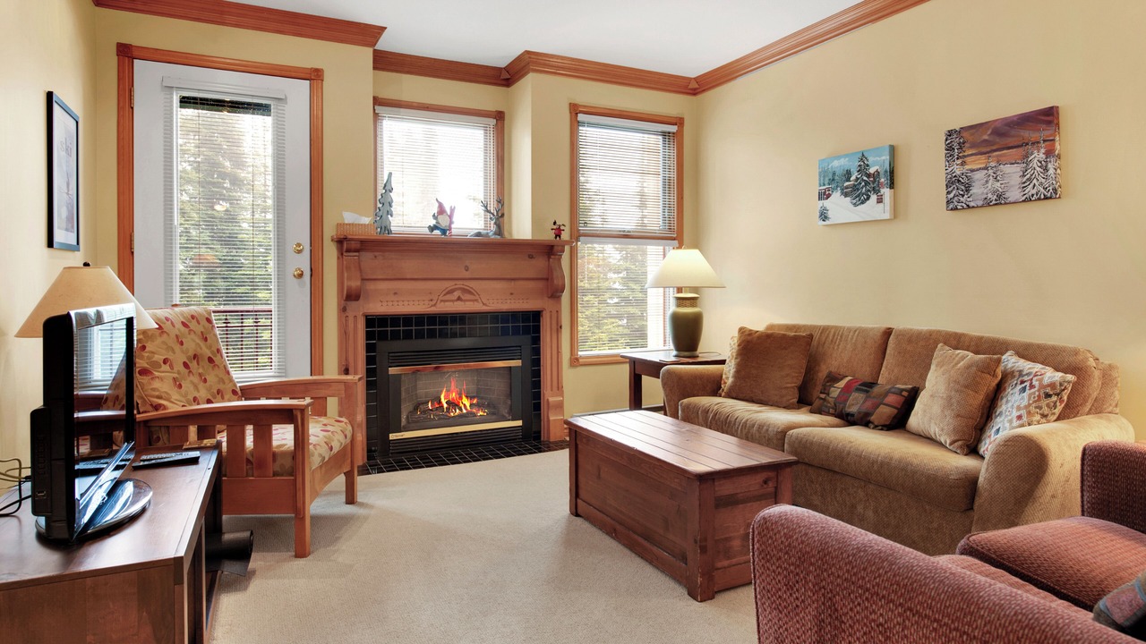 Photo of Livingroom in Silver Star Mountain