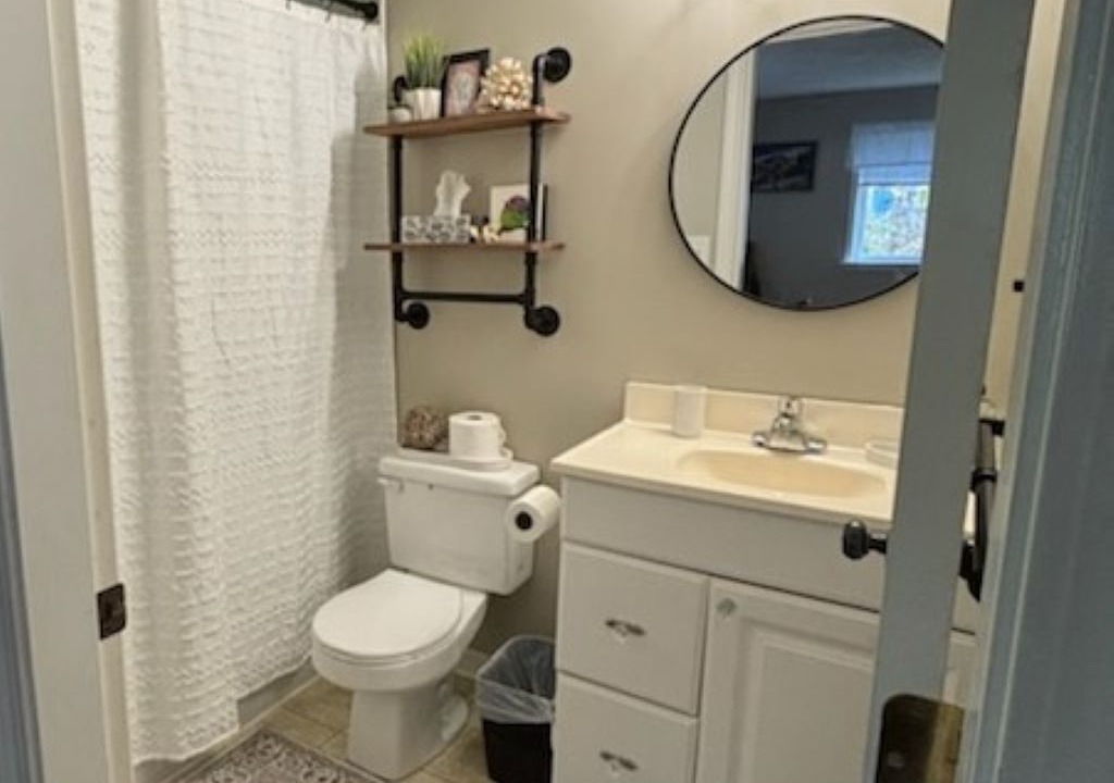 Photo of Bathroom in Cordova Bay