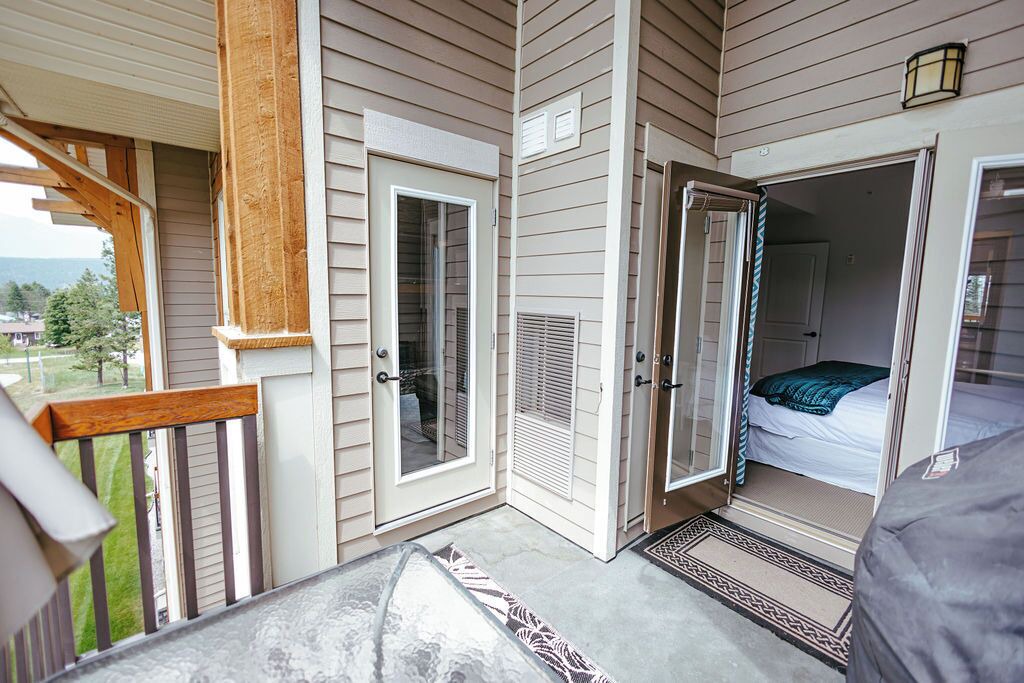 Photo of Bedroom in Radium Hot Springs