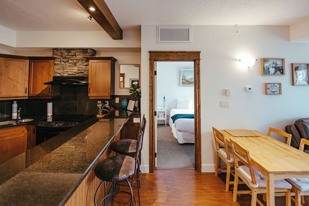 Photo of Kitchen in Radium Hot Springs
