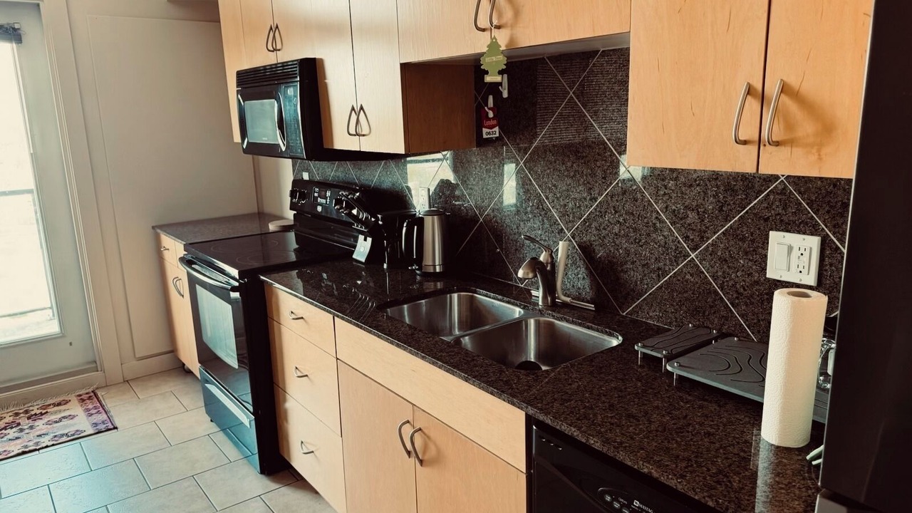 Photo of Kitchen in Haysboro