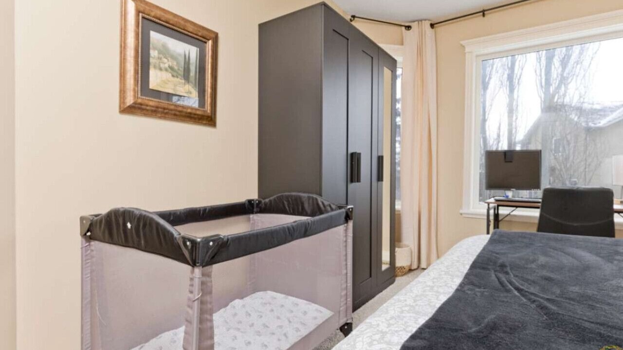 Photo of Bedroom in Arbour Lake