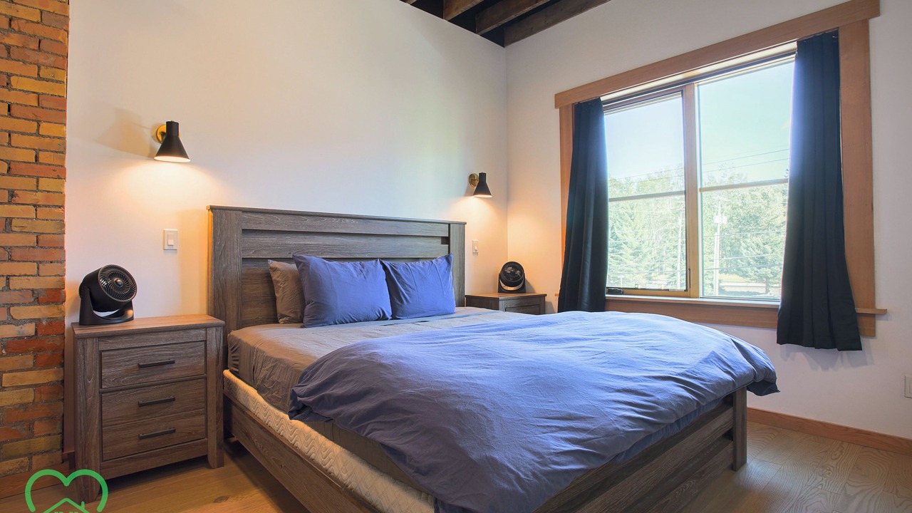 Photo of Bedroom in East Kootenay