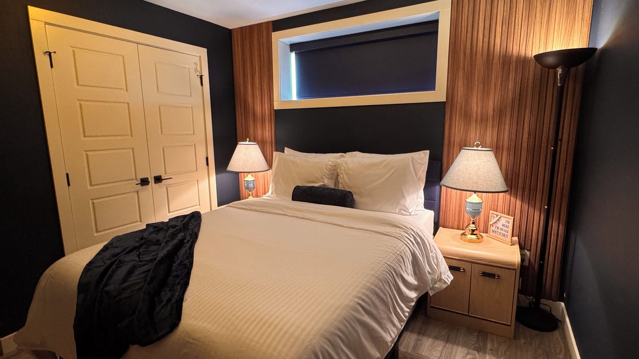 Photo of Bedroom in Calgary