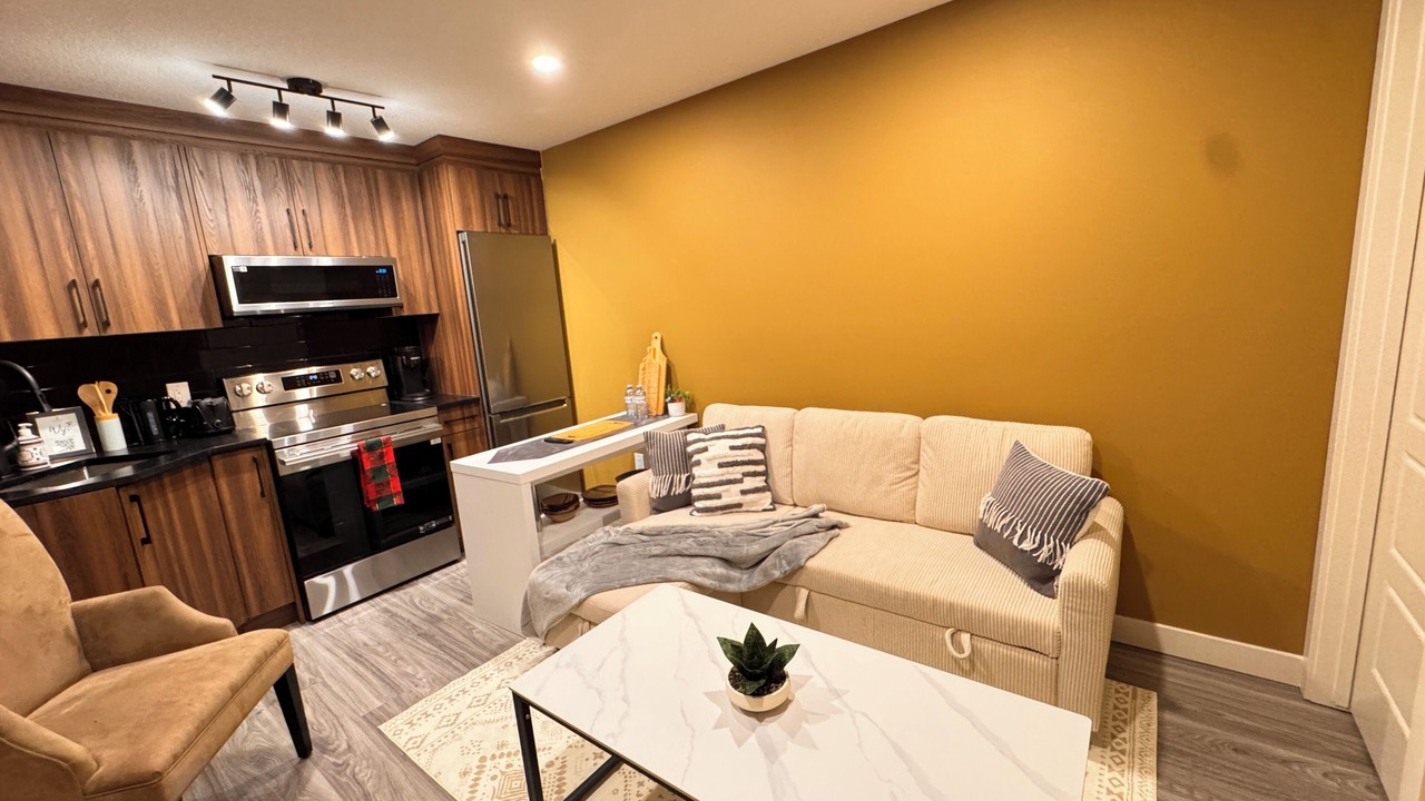 Photo of Livingroom in Calgary