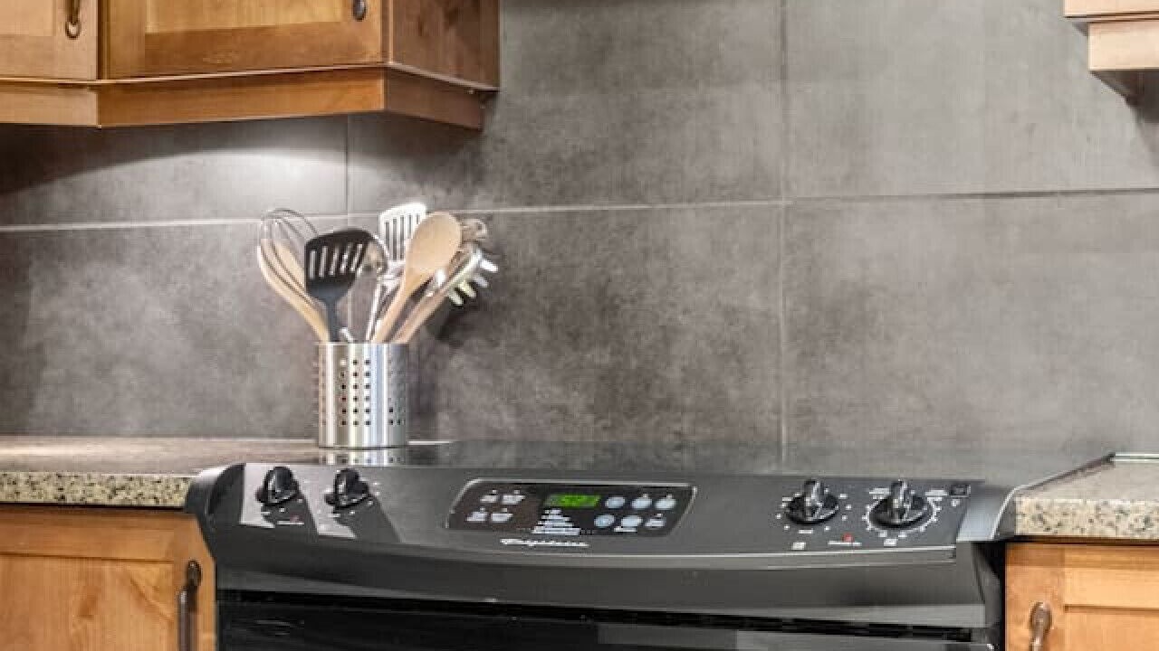Photo of Kitchen in Radium Hot Springs
