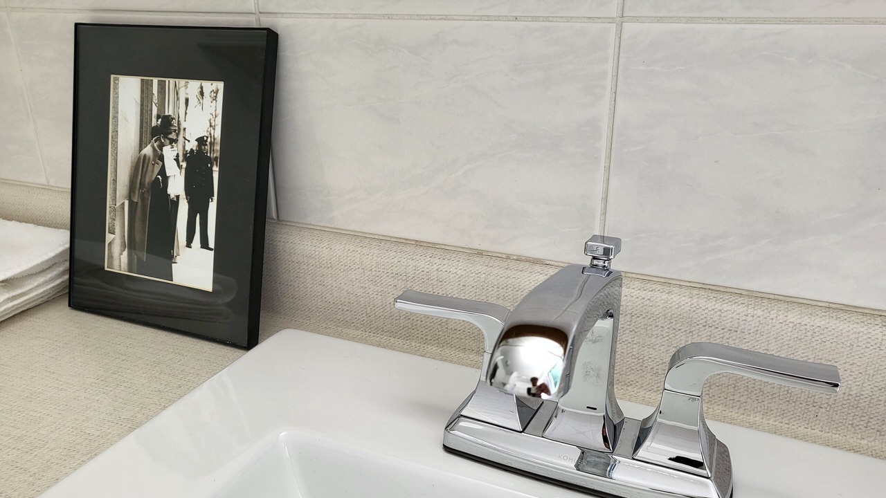 Photo of Bathroom in Saanich