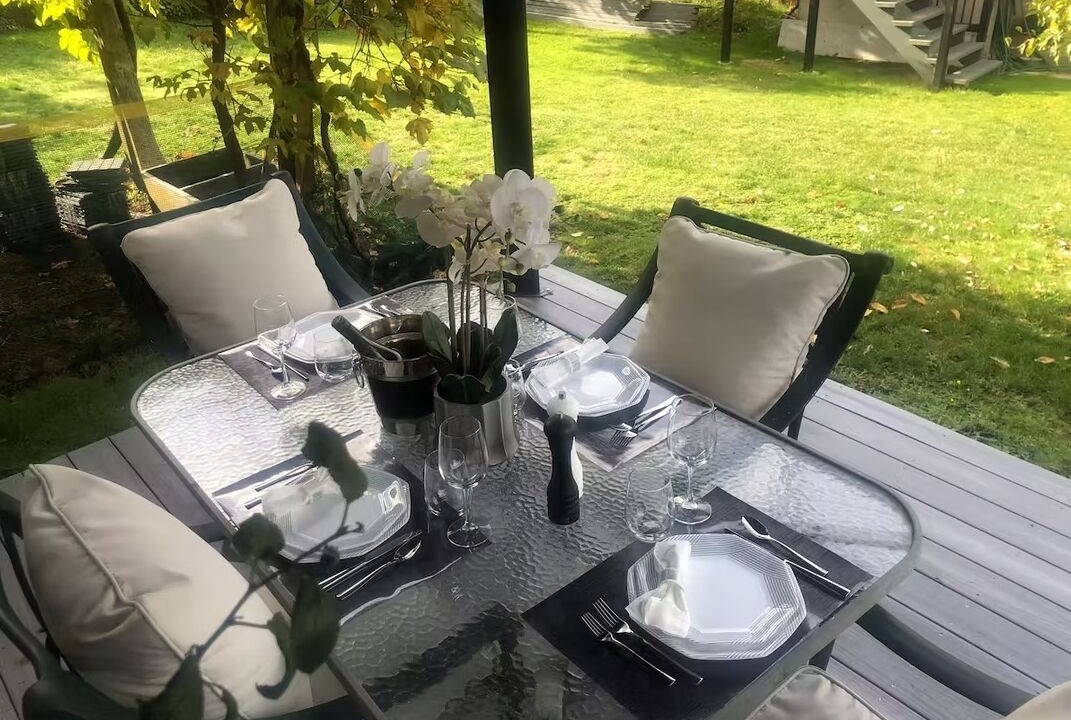 Photo of Outdoor in Saanich East