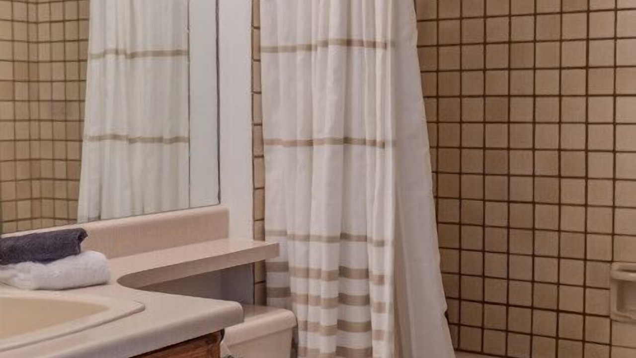 Photo of Bathroom in Whistler Creekside