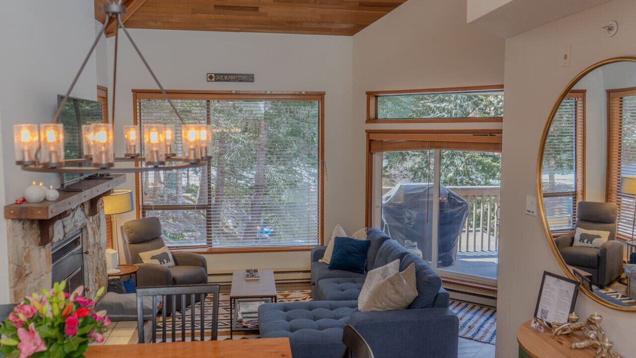 Photo of Livingroom in Whistler Creekside