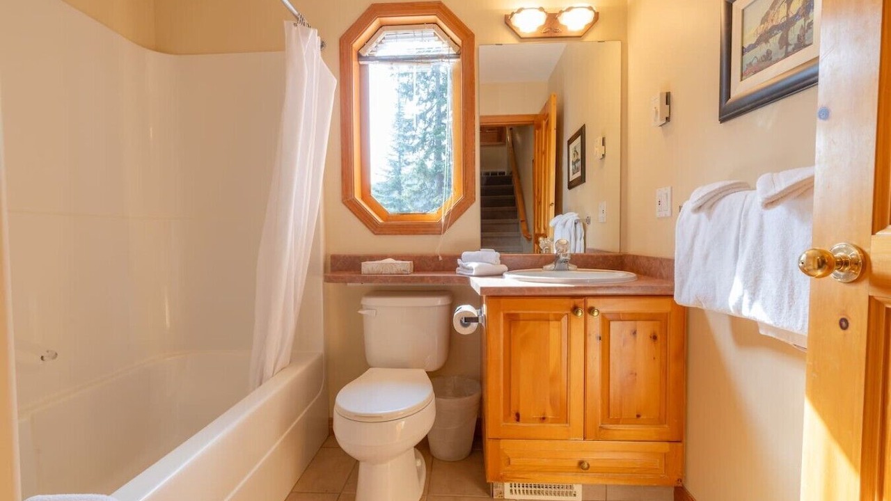 Photo of Bathroom in Sun Peaks