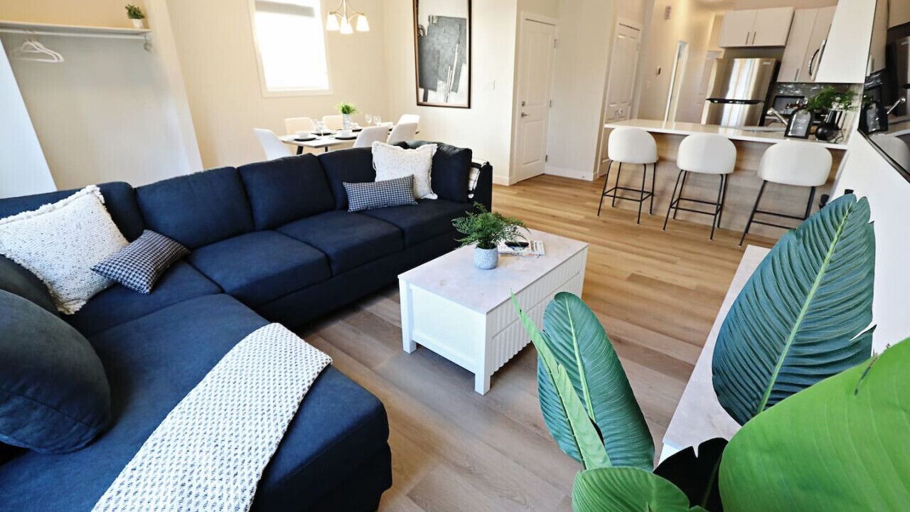 Photo of Livingroom in North Central Edmonton