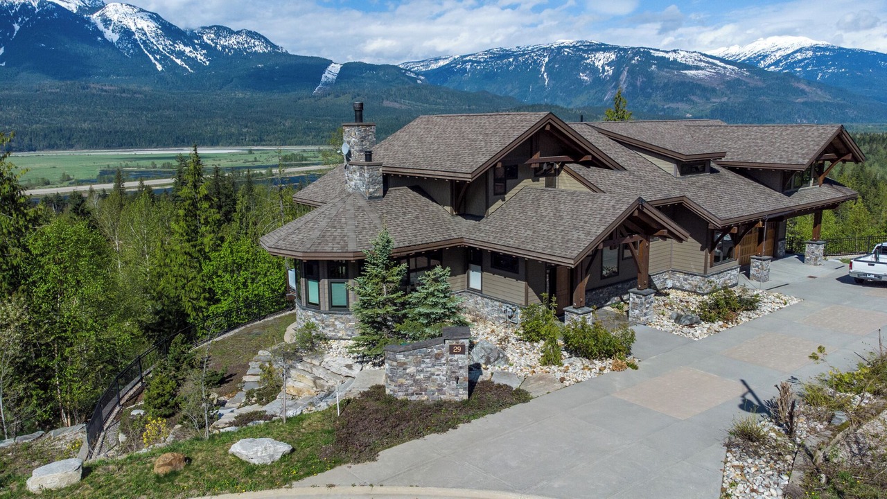 Photo of Outdoor in Revelstoke
