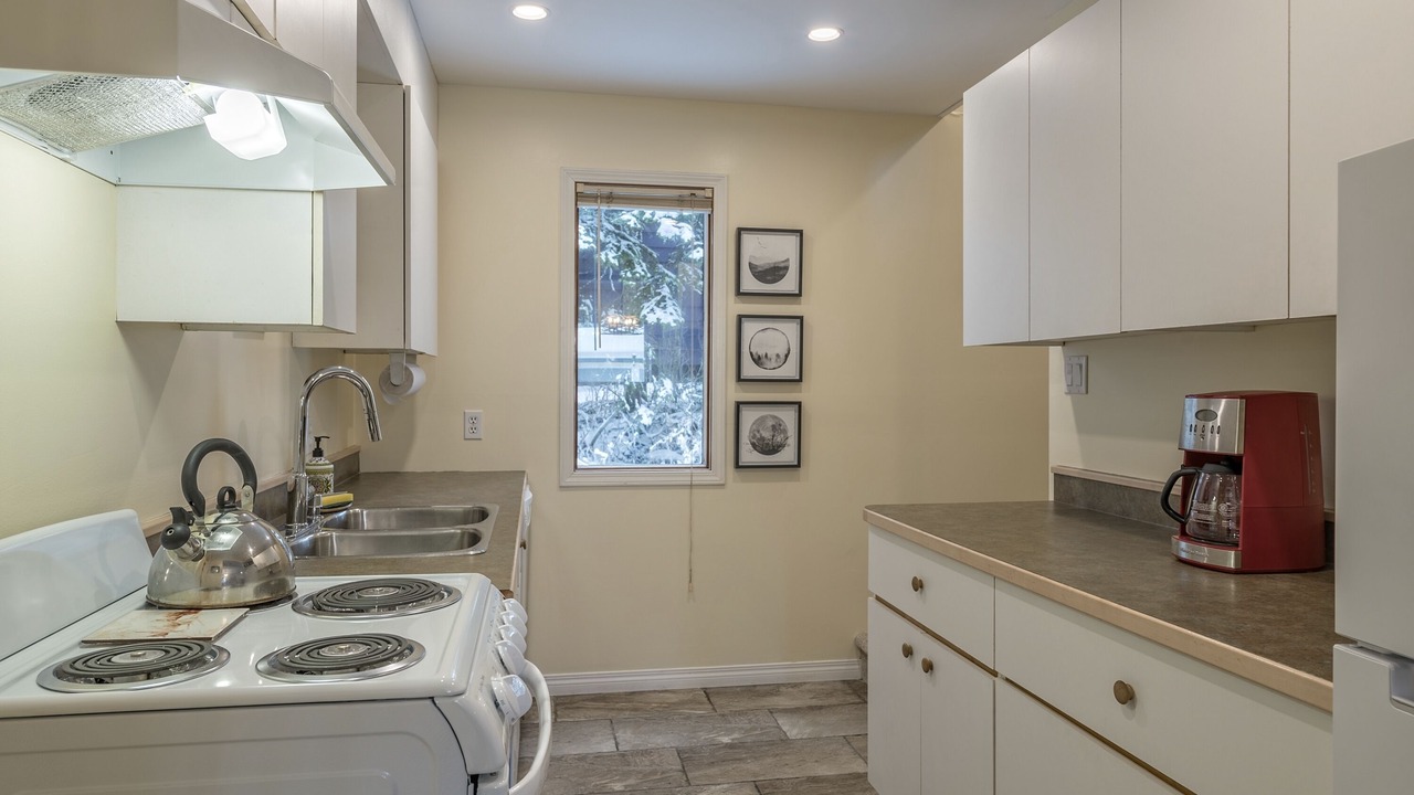 Photo of Kitchen in Silver Star Mountain