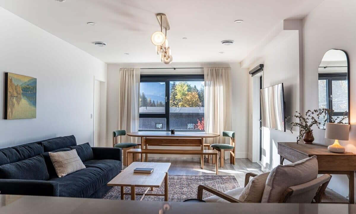 Photo of Livingroom in Revelstoke