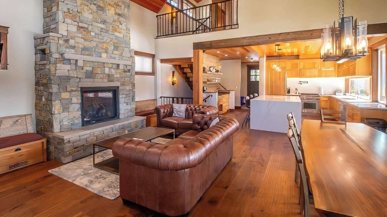 Photo of Livingroom in Fernie