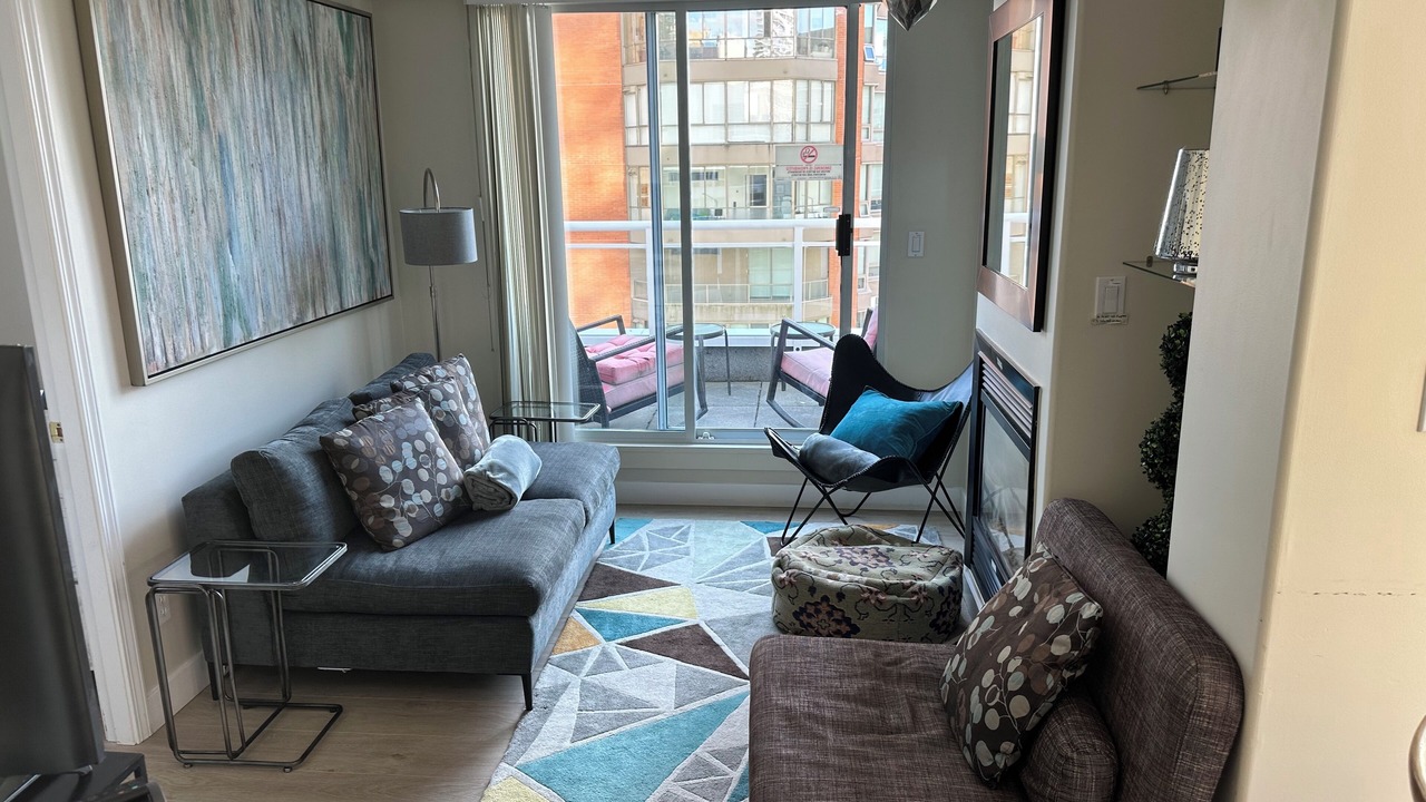 Photo of Livingroom in Downtown Vancouver