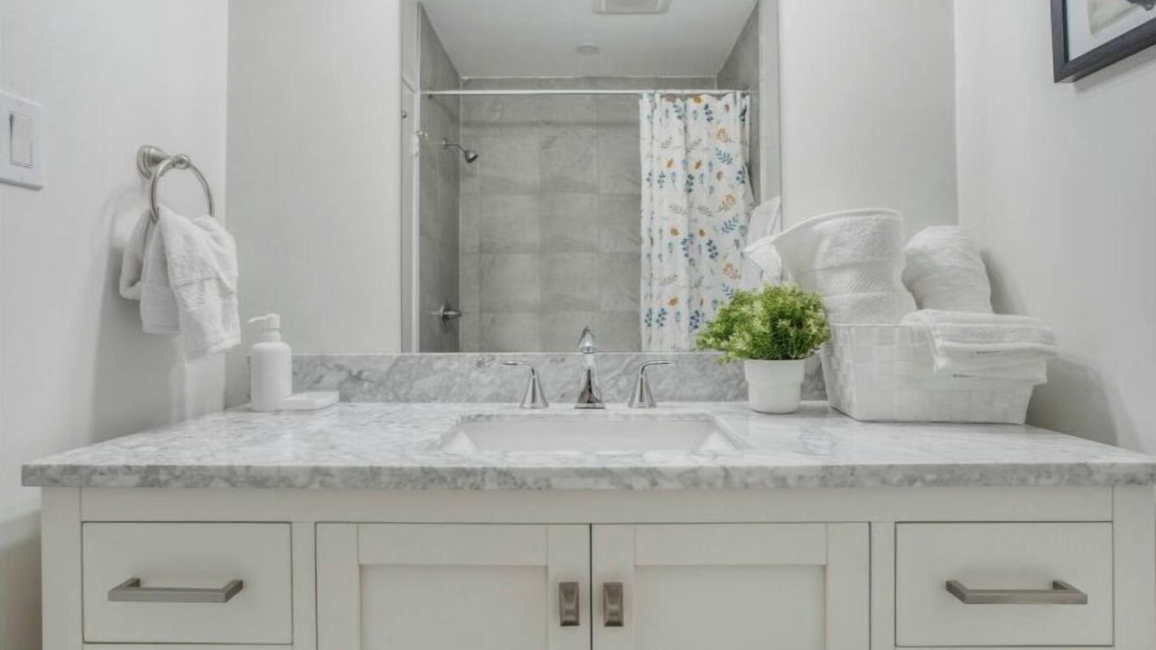 Photo of Bathroom in Fort Saskatchewan
