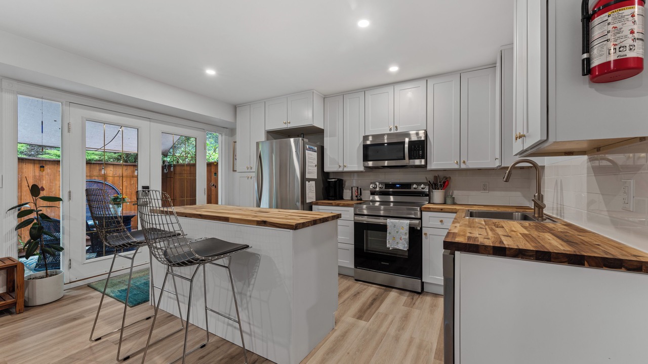 Photo of Kitchen in West Kelowna Estates