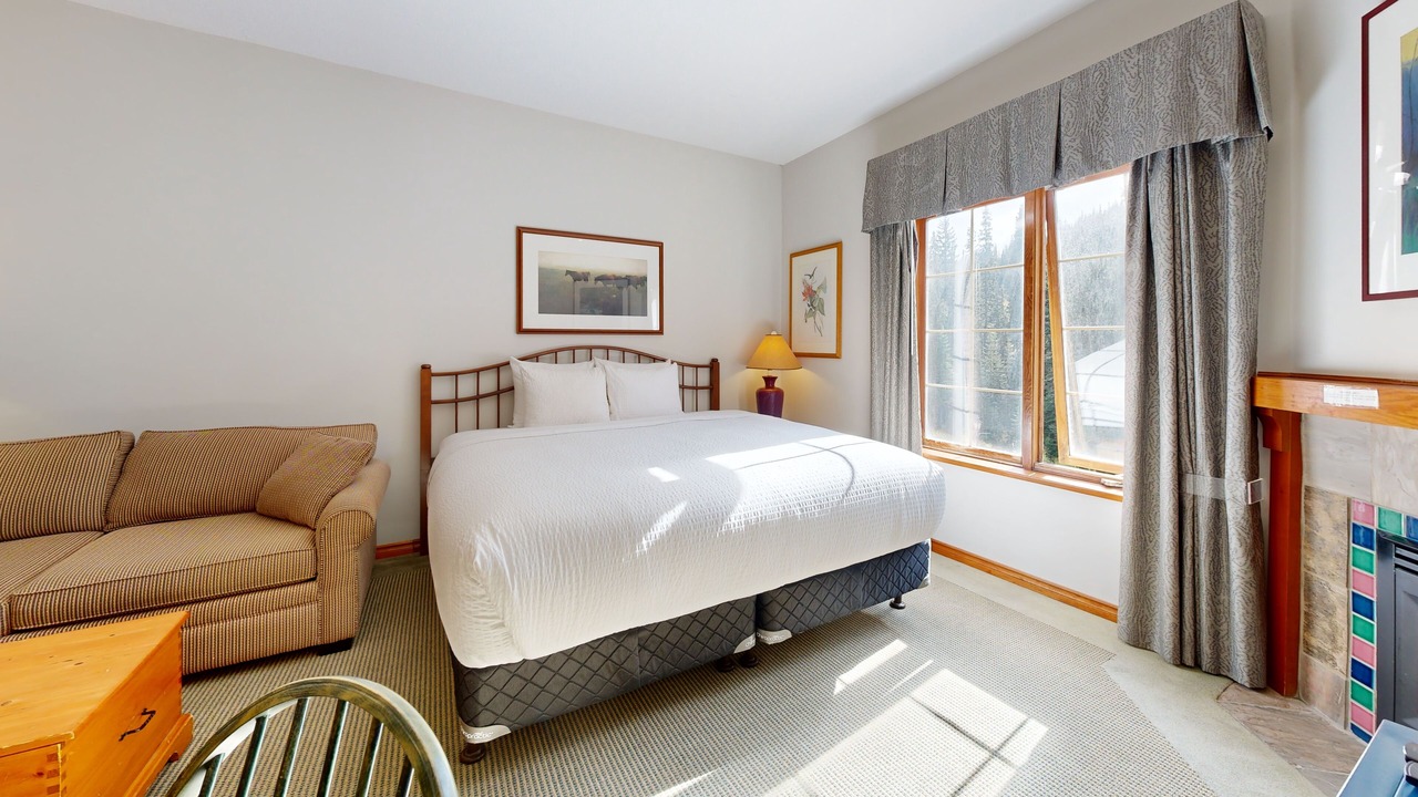Photo of Bedroom in Sun Peaks