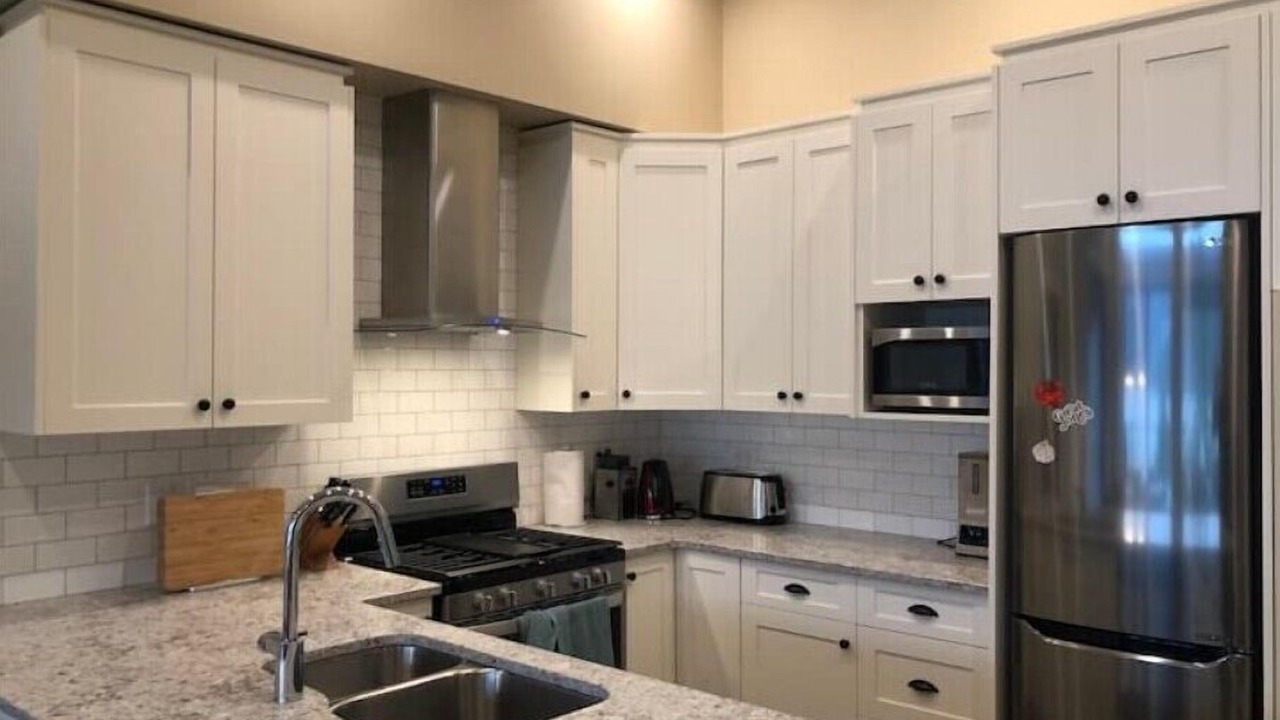Photo of Kitchen in Port Renfrew