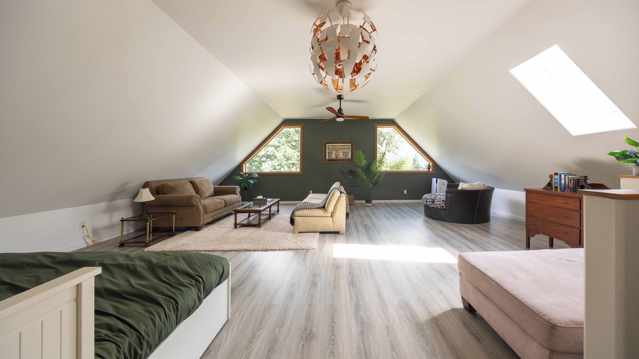 Photo of Bedroom in Crescent Valley
