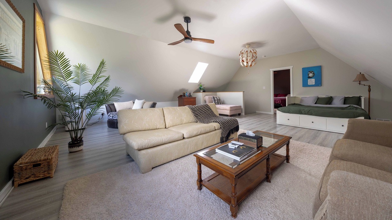 Photo of Livingroom in Crescent Valley