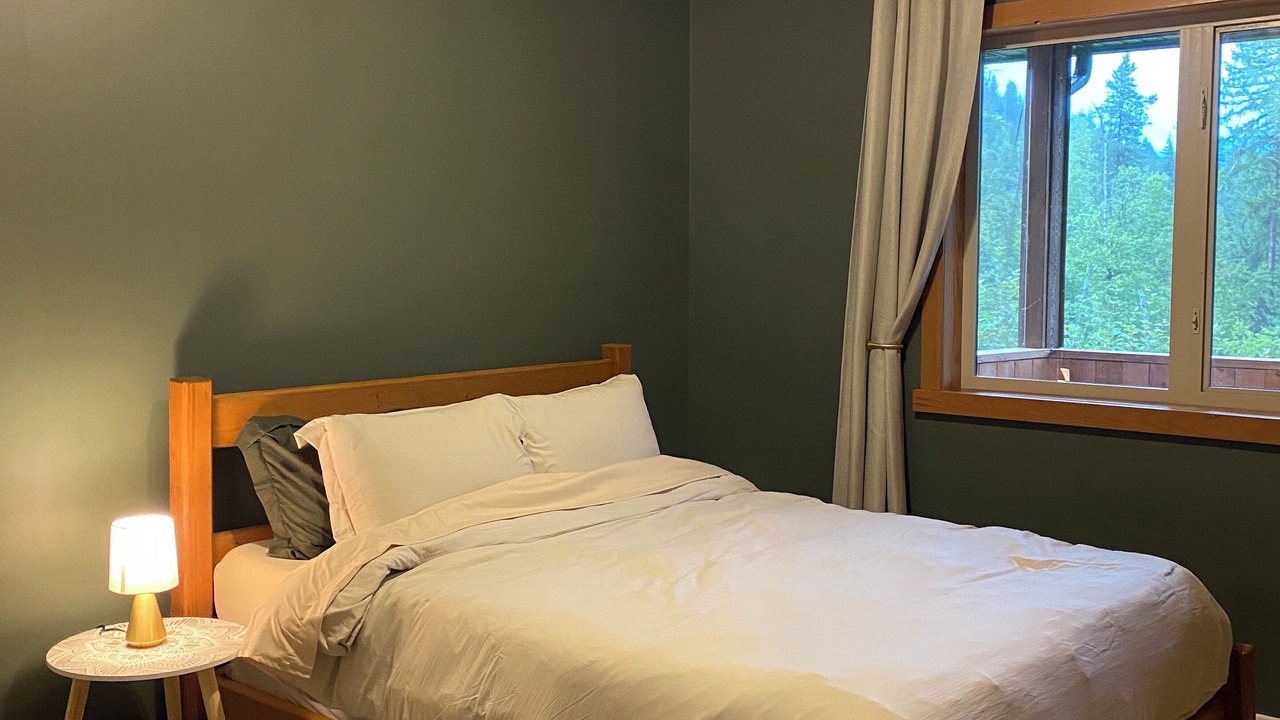 Photo of Bedroom in Crescent Valley