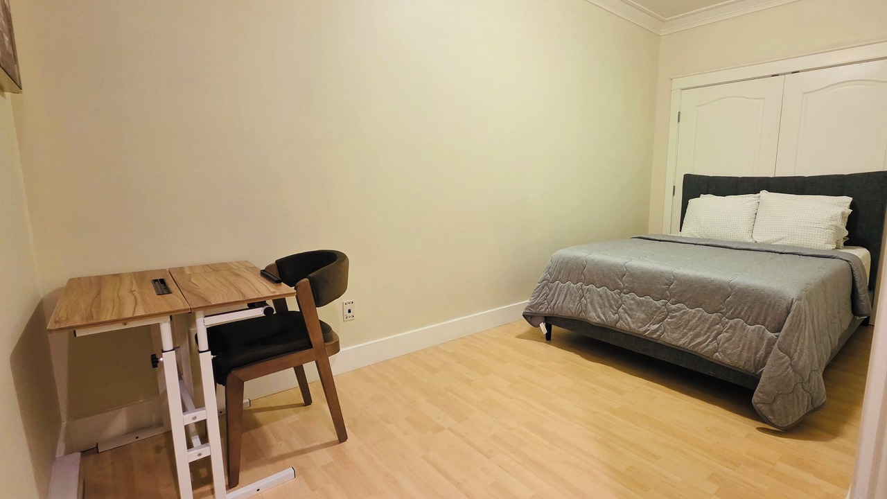 Photo of Bedroom in Victoria