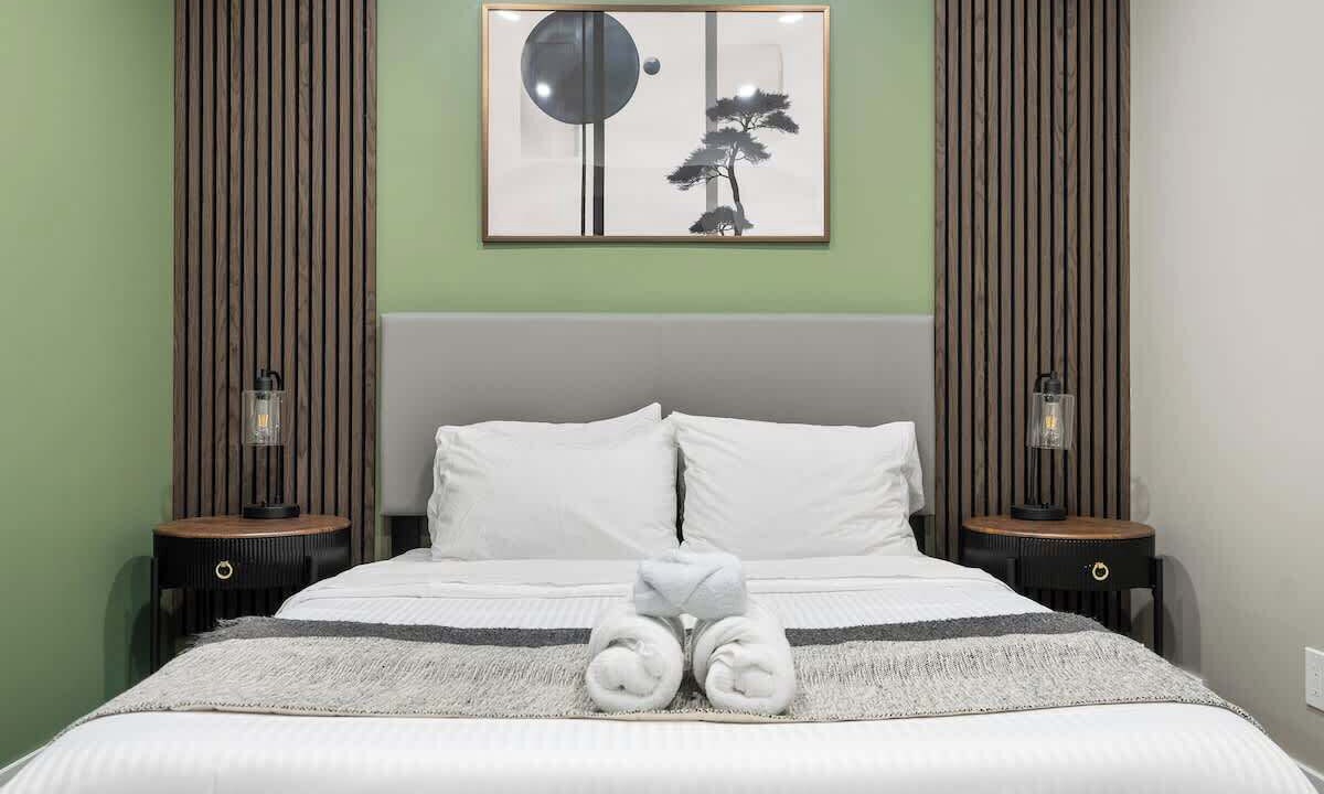 Photo of Bedroom in Lower Mount Royal