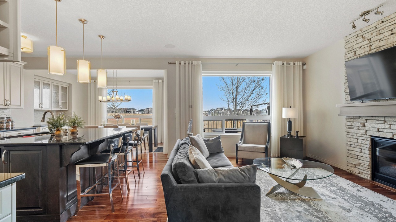 Photo of Livingroom in Northwest Calgary