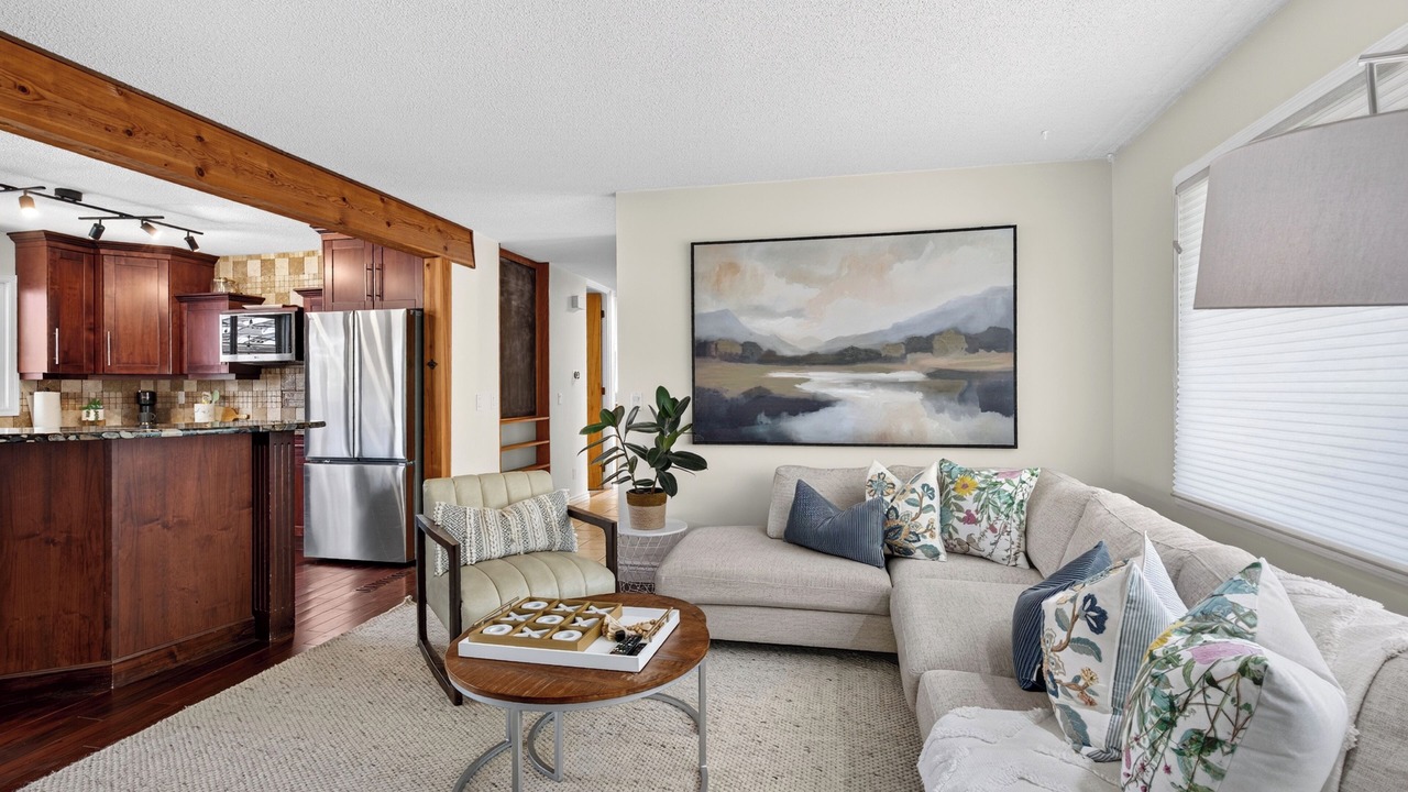 Photo of Livingroom in Central Okanagan