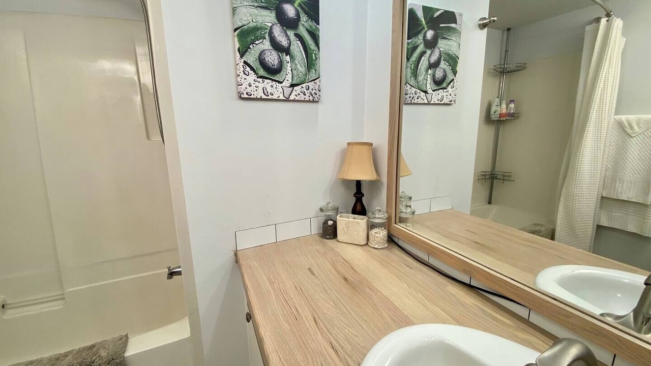 Photo of Bathroom in South Central