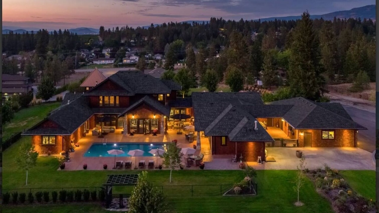 Photo of Outdoor in Southeast Kelowna