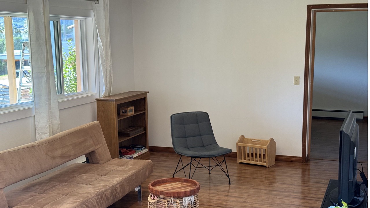 Photo of Livingroom in Central Okanagan