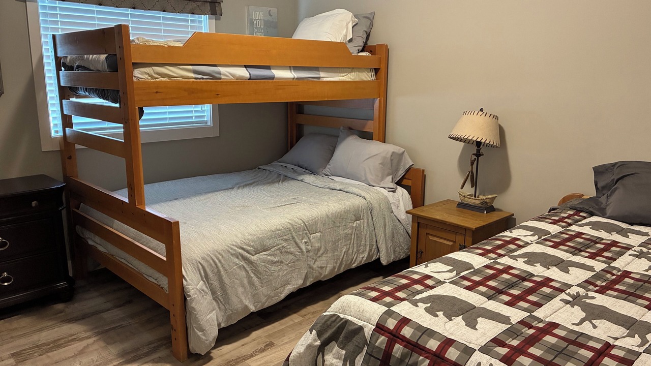 Photo of Bedroom in Okanagan-Similkameen