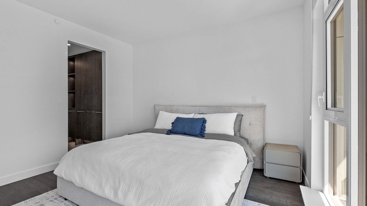 Photo of Bedroom in South Central