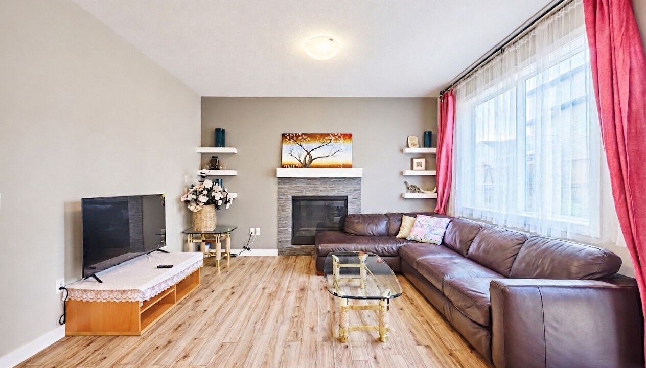 Photo of Livingroom in Symons Valley