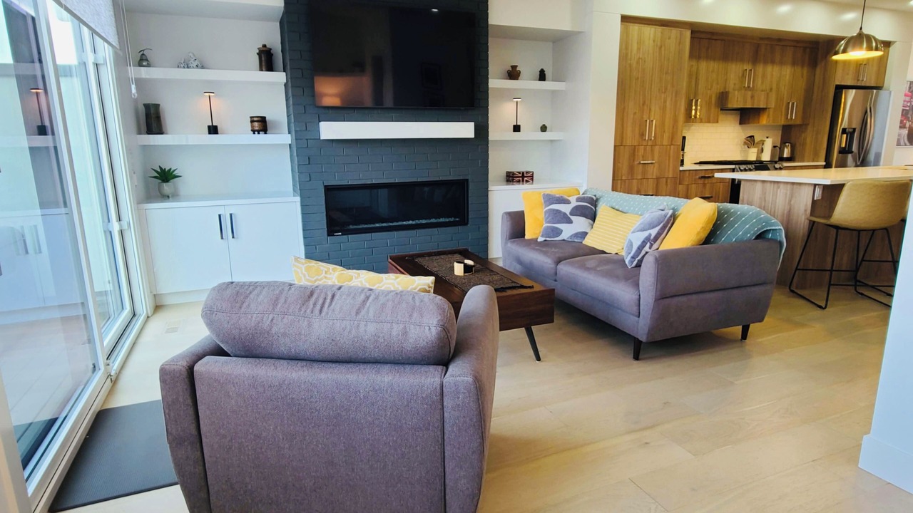 Photo of Livingroom in Parkhill-Stanley Park